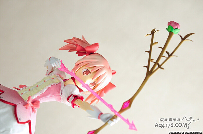 可動可脫!巨型「魔法少女小圓」鹿目圓香模型百變造型 (3).jpg