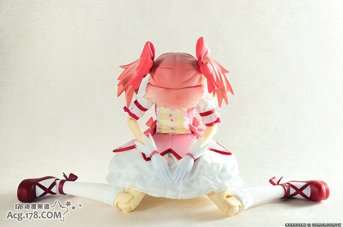 可動可脫!巨型「魔法少女小圓」鹿目圓香模型百變造型 (4).jpg